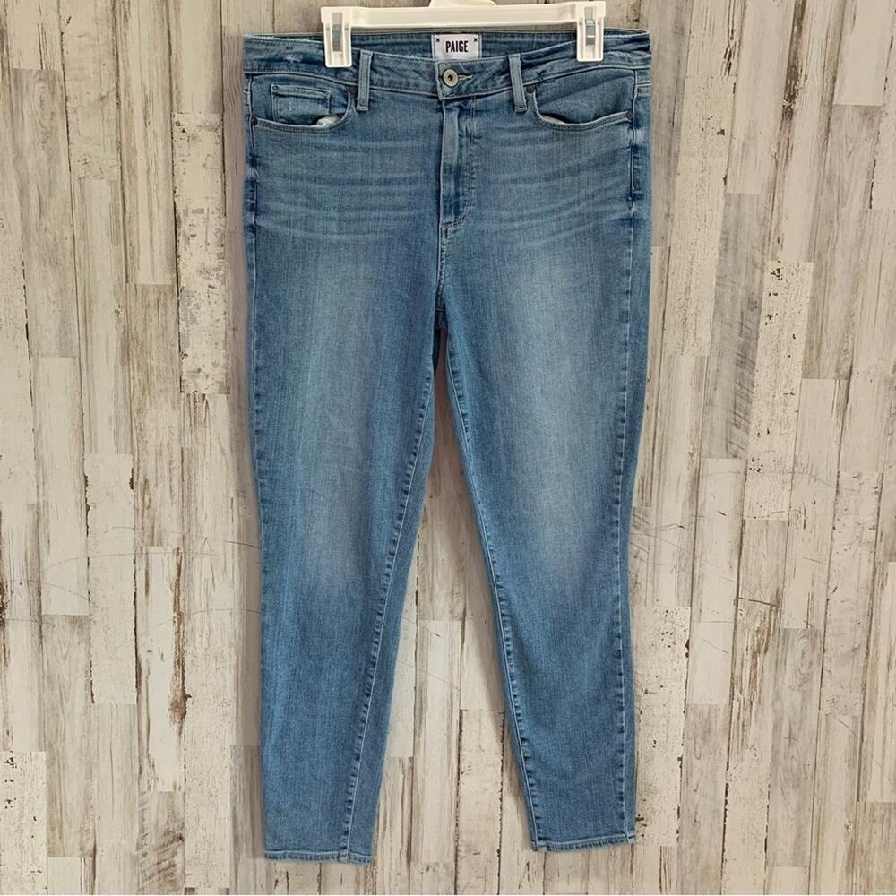 PAIGE Hoxton Ankle Jeans in Soto Light Wash